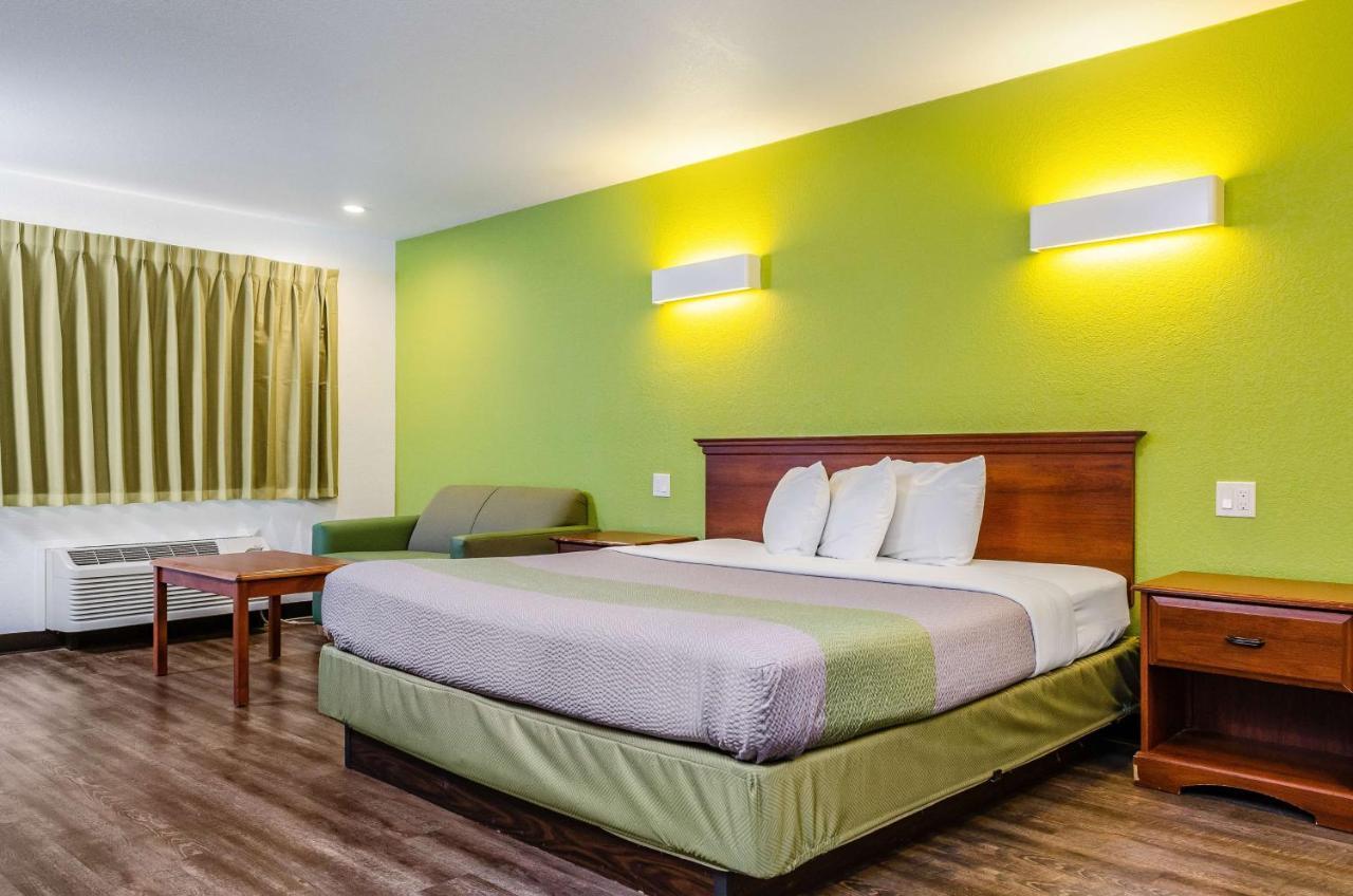 Motel 6 Oakdale, Ca Экстерьер фото