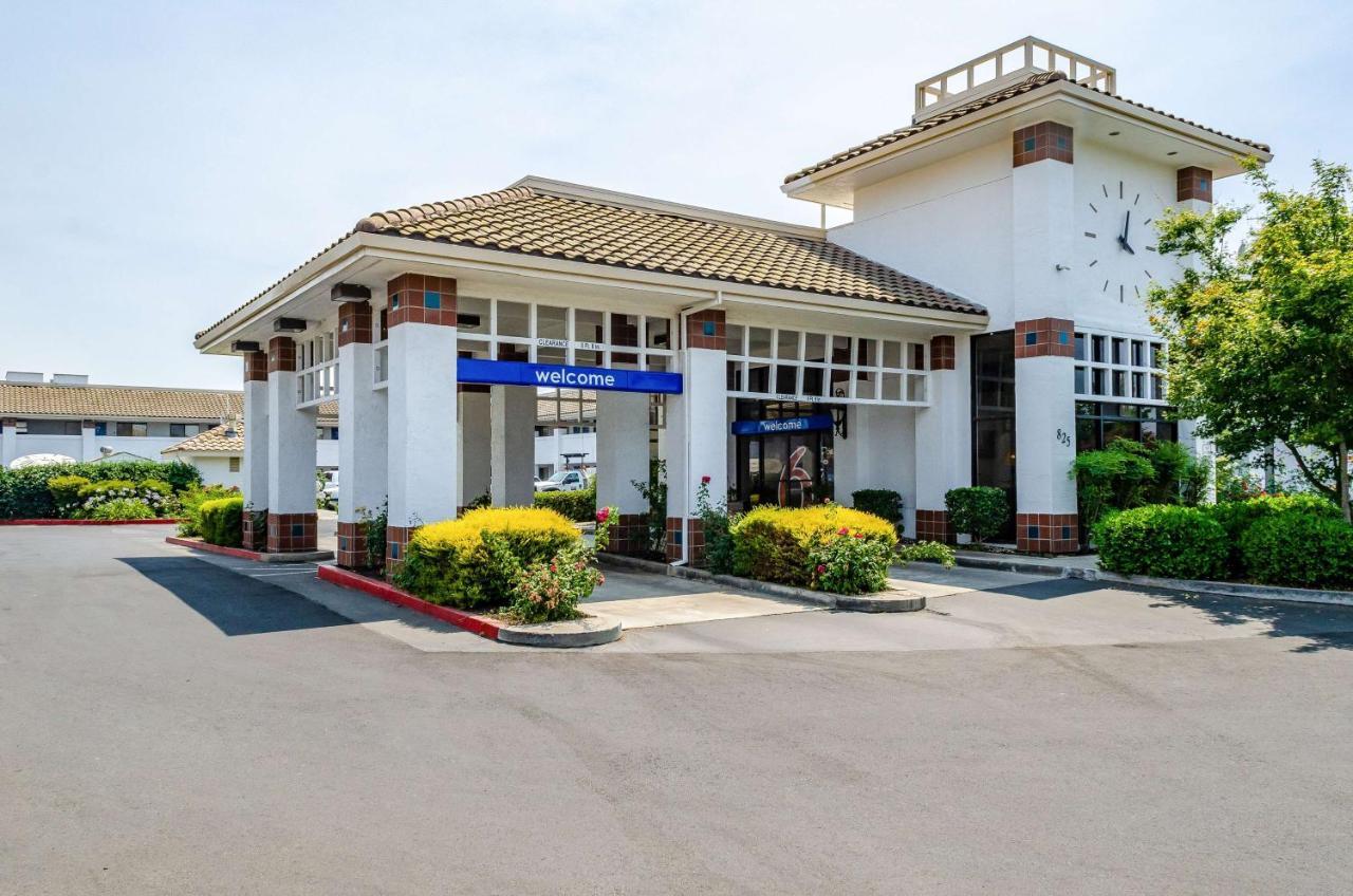 Motel 6 Oakdale, Ca Экстерьер фото