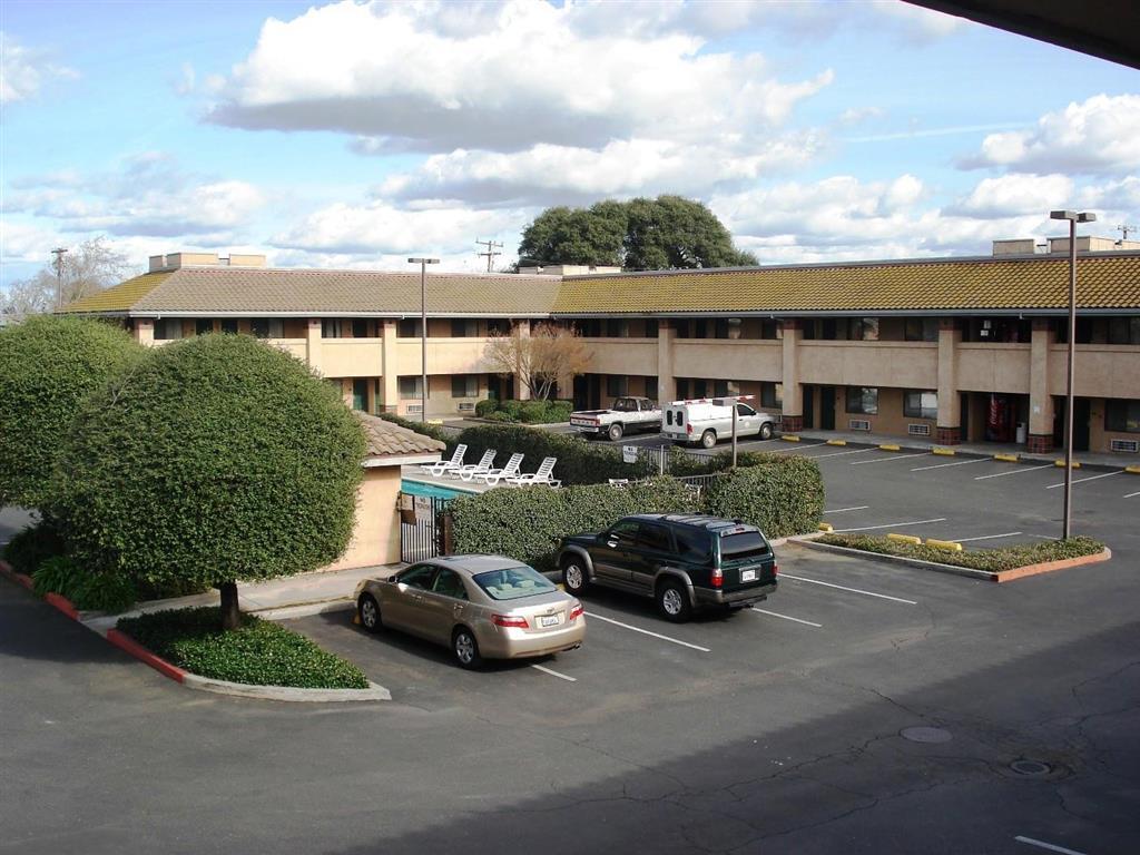 Motel 6 Oakdale, Ca Экстерьер фото